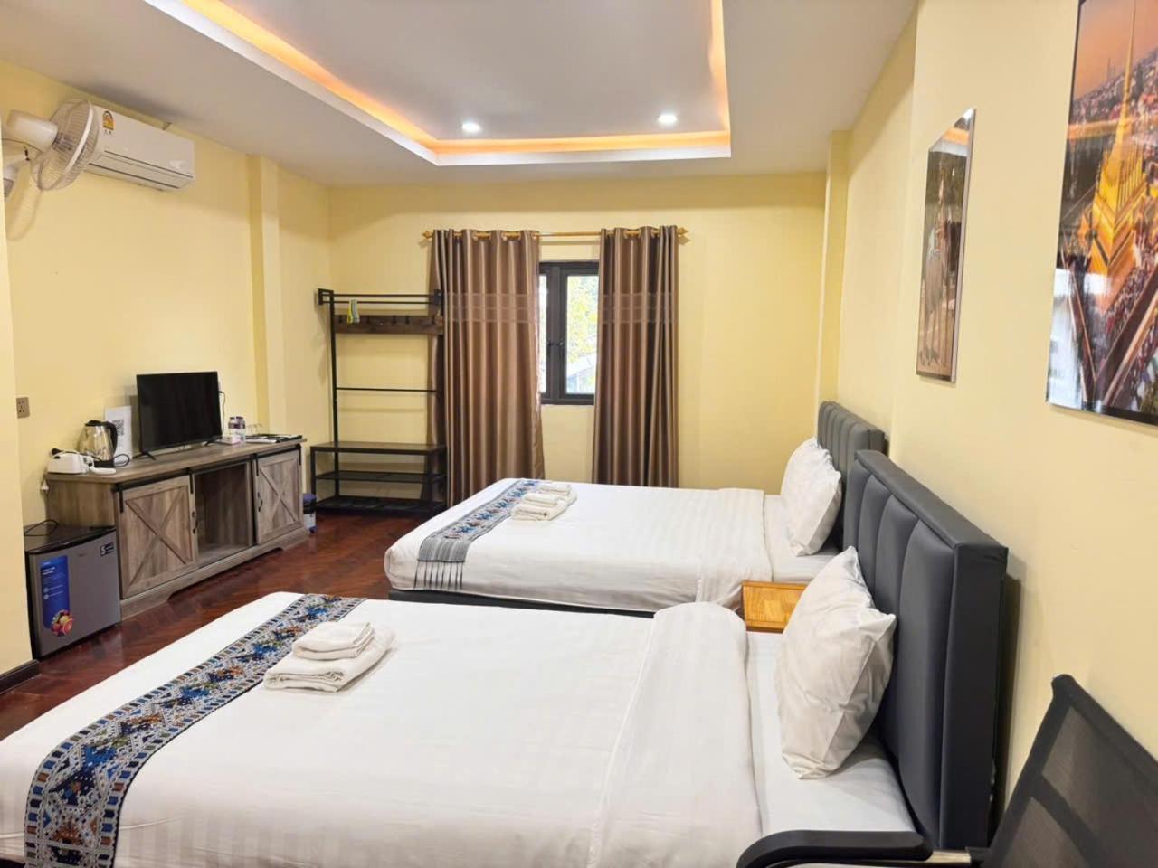 Yula Hotel Thatluang Vientiane Dış mekan fotoğraf